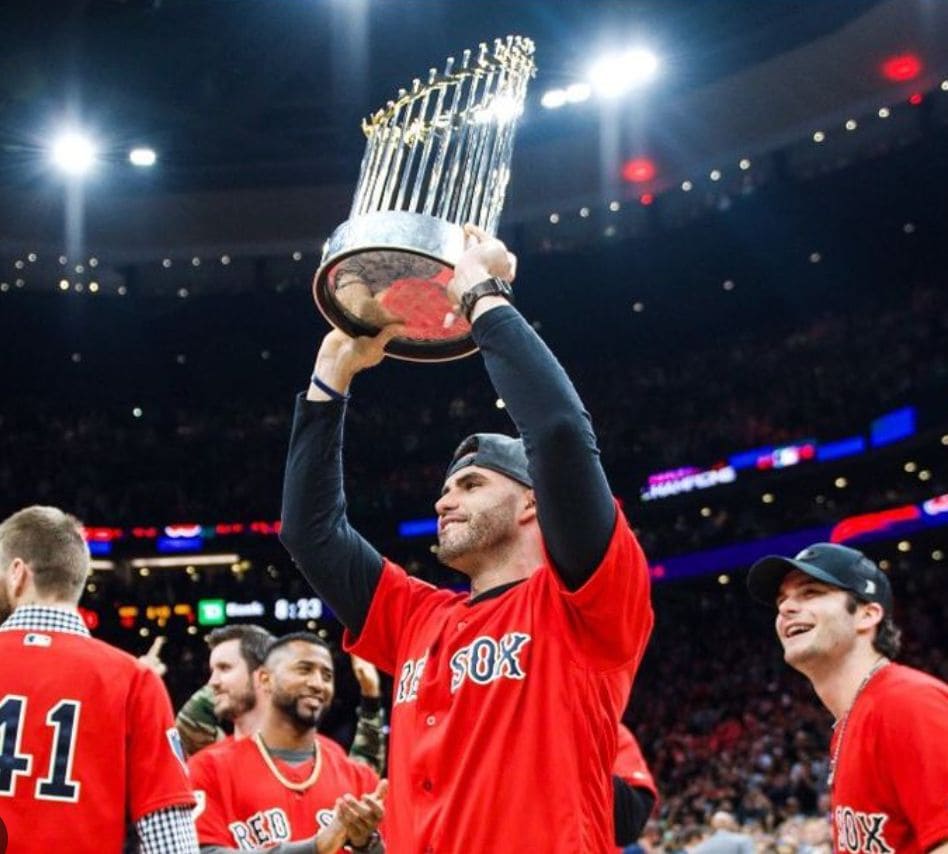 MLB Img